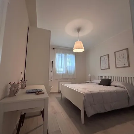Holidays House Il Carrubo Holiday home Augusta